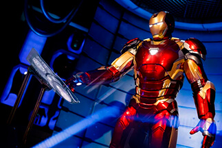 Atracción Avengers Assemble, Flight Force. Parque Walt Disney Studios.