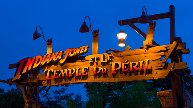 Expedición trepidante en Indiana Jones and the Temple of Peril.