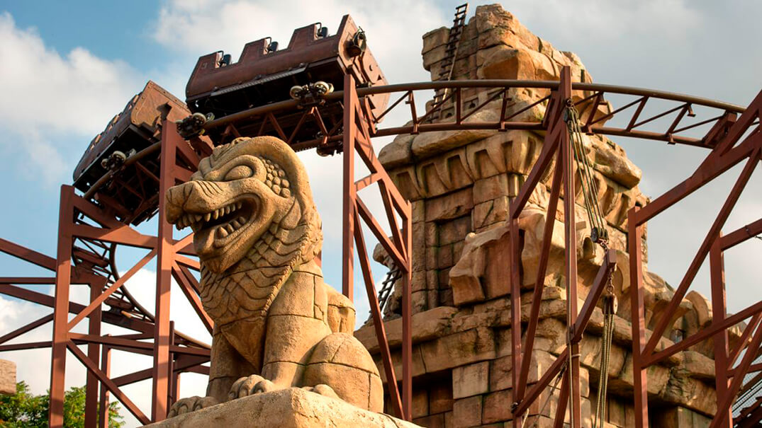 Montaña rusa de Indiana Jones and the Temple of Peril en Disneyland Paris