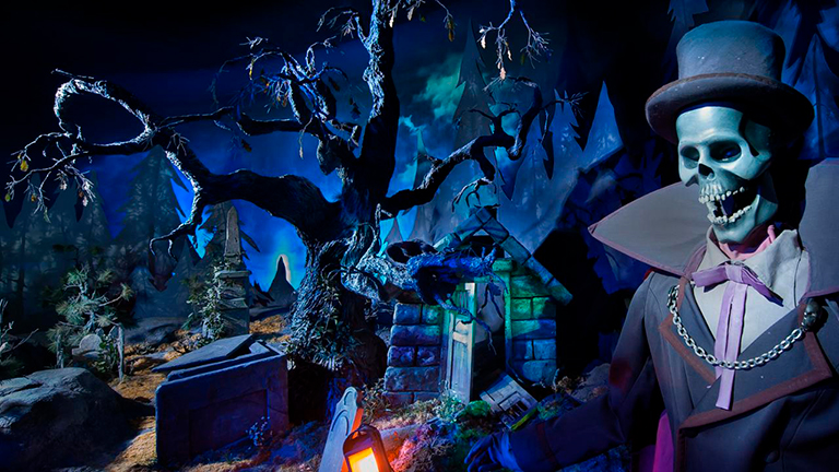Casa encantada de Disneyland Paris.