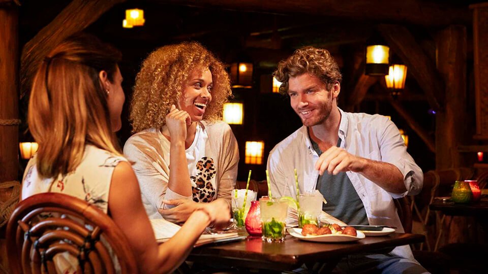 Disfruta del restaurante Captains Jack's Restaurant des Pirates en familia.