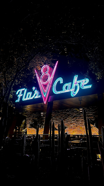 Restaurante Flo's V8 Cafe en Disney California Adventure Park