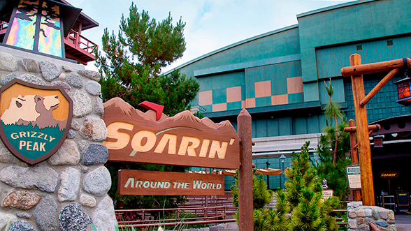 Soarin' Around the World - Disney California Adventure Park