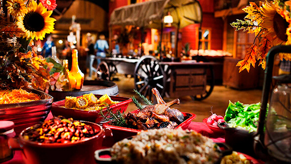 Chuck Wagon Café: ¡Descubre este Restaurante del Disney Hotel Cheyenne!