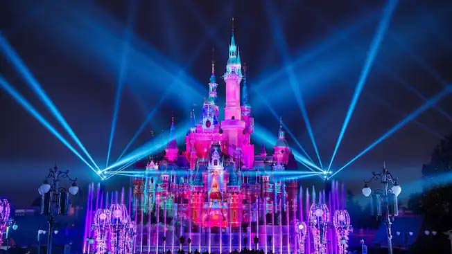 Disney Zootopia Celebration Projection - Shanghai Disneyland.