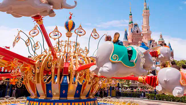Dumbo the Flying Elephant - Shanghai Disneyland