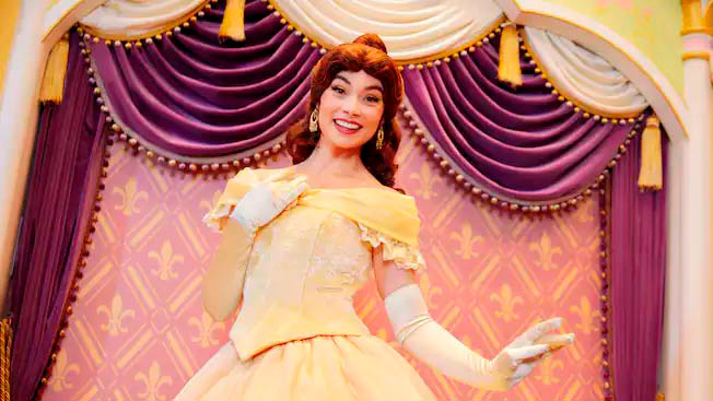 Meet Disney Royalty at Enchanted Storybook Castle - Shanghai Disneyland