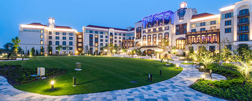 Shanghai Disneyland Hotel
