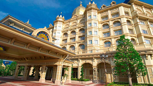 Tokyo Disneyland Hotel