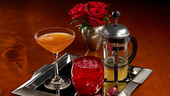 Lounge Enchanted Rose - Disney's Grand Floridian Resort!